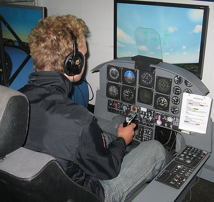 F5-cockpit.jpg